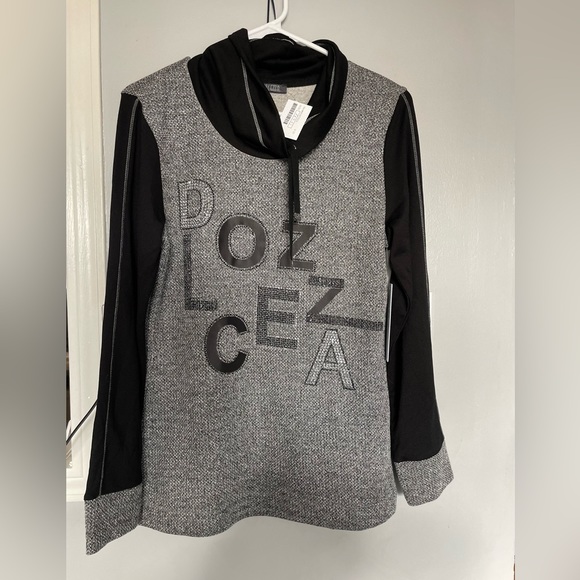 Dolcezza Sweater Sparkly Bewelled lettering - Picture 5 of 5